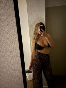 Jenna in Düsseldorf - Foto 3