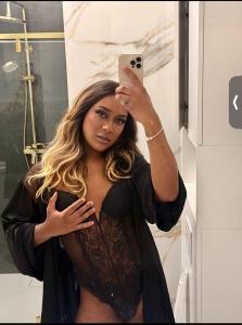 Kiara in Düsseldorf - Foto 4