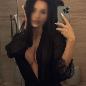 Nicole in Düsseldorf - Foto 2