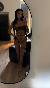 Jasmin Deutsch/Türkin in Köln - Foto 4