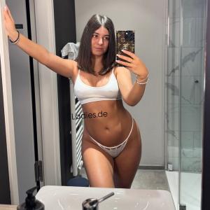 Anabelle in Düsseldorf - Foto 1