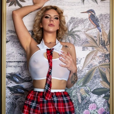 Vanessa Teeny (18+)