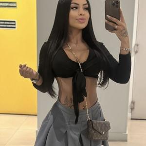 Anais in Stuttgart - Foto 1