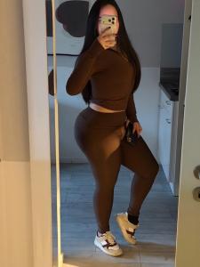 Letícia in Frankfurt am Main - Foto 12