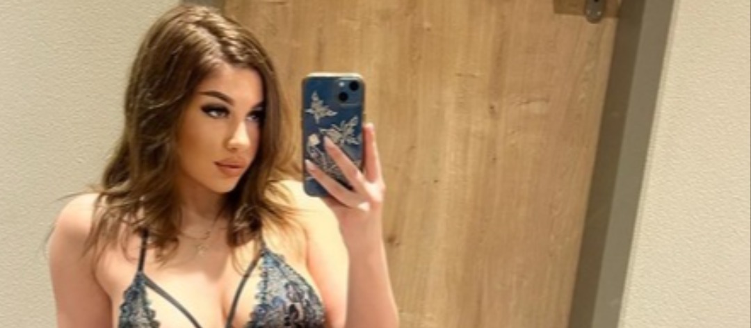 Maya aus Italien